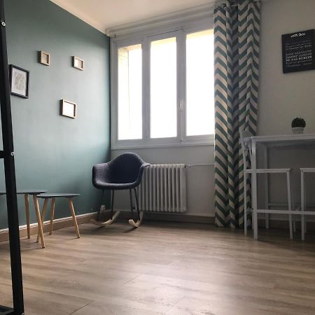 Bel Appartement Renove, Spacieux Et Lumineux Μπουργκ-αν-Μπρες Εξωτερικό φωτογραφία